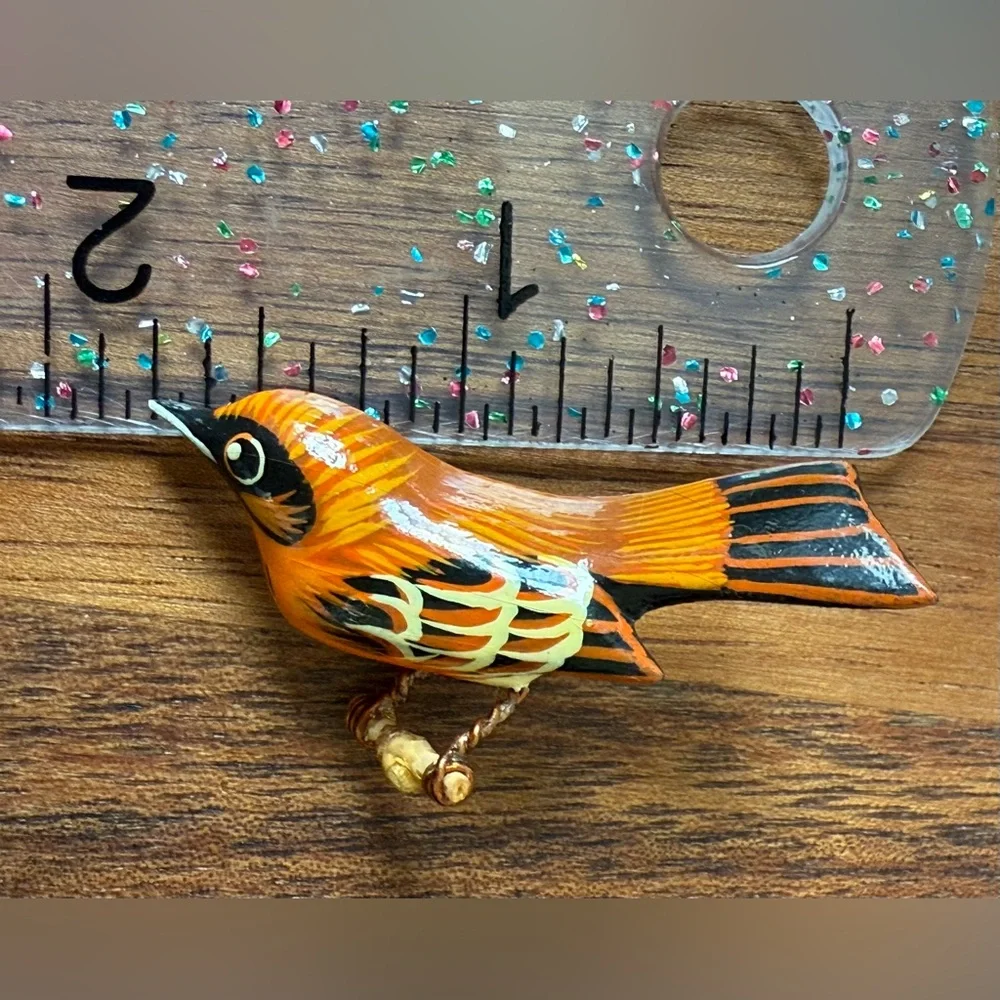Vintage Takahashi Style Carved Wood Hand Painted Brooch Pin Bird